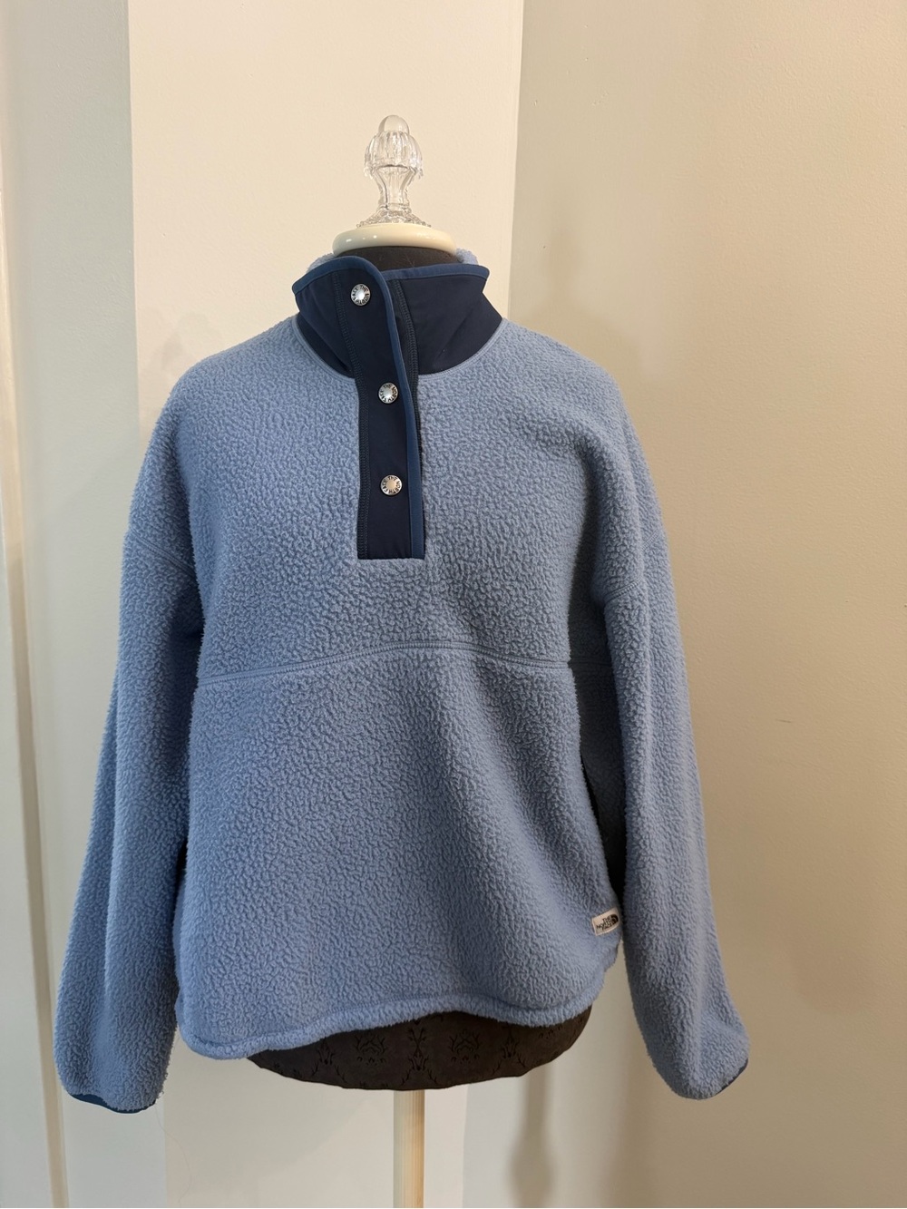 North Face Light Blue Snap-Front Fleece Pullover Sweater Women’s Size M